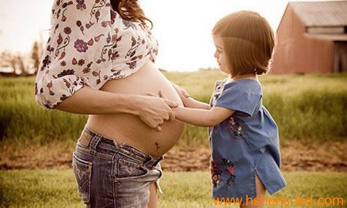 全面放開(kāi)“二胎”政策 LED顯示屏伴新生兒成長(cháng)